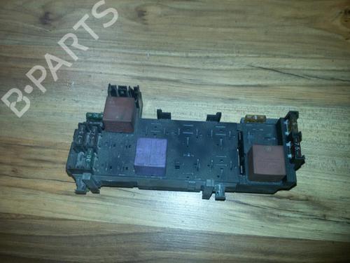Used Fuse box Fuse box RENAULT MEGANE I (BA0/1_) 1.6 e (BA0F, BA0S) (90 hp) 33496479 33496479
