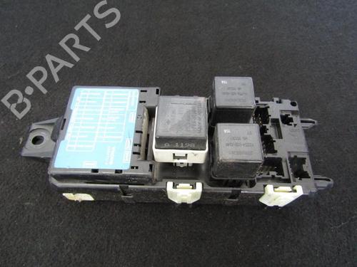 Used Fuse box Fuse box VOLVO S40 I (644) 2.0 (136 hp) 33486112 33486112