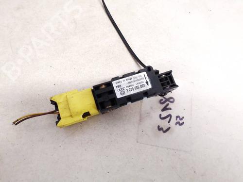 Used Electronic module Electronic module VW TOUAREG (7LA, 7L6, 7L7) 2.5 R5 TDI (174 hp) 32923580 32923580