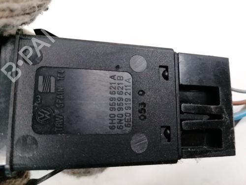 Switch VW POLO (6N2) 1.4 16V | BP35515669I30 - Image 3