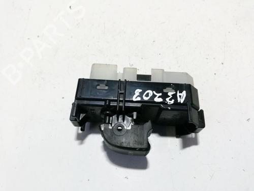 Switch LEXUS IS II (_E2_) 220d (ALE20) | BP33503391I30 - Image 2