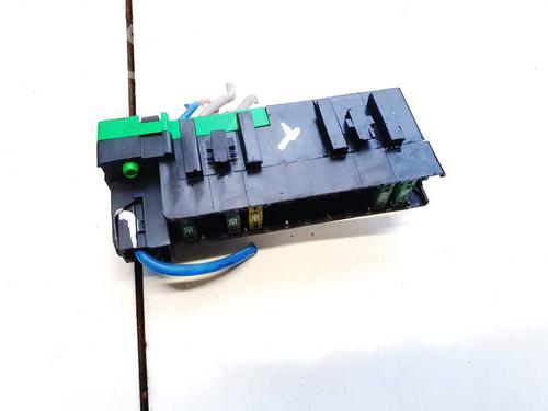 fuse-box-peugeot-407-6d_-2004-2005-2006-2007-2008-2009-2010-2011-32616117 main image