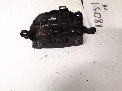 Used Steering wheel controls Steering wheel controls 35349086 35349086