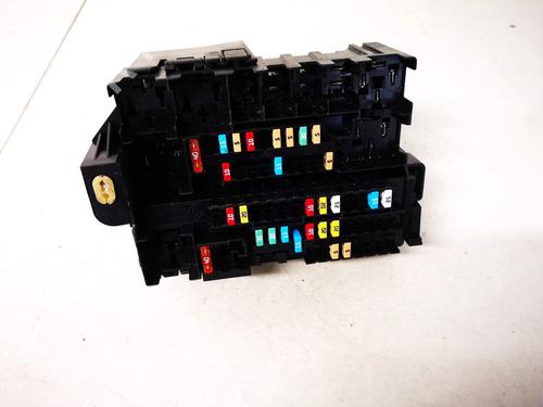 Used Fuse box Fuse box RENAULT LAGUNA III (BT0/1) 1.5 dCi (BT00, BT0A, BT0T, BT1J) (110 hp) 32876377 32876377