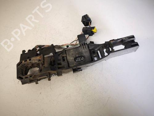 Used Front left exterior door handle Front left exterior door handle 36251340 36251340