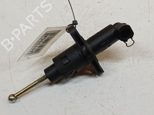Used Clutch slave cylinder Clutch slave cylinder SKODA FABIA I (6Y2) 1.4 (68 hp) 39758895 39758895