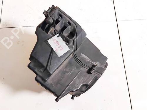 Used Air filter box Air filter box VOLVO V50 (545) 2.0 D (136 hp) 35071424 35071424