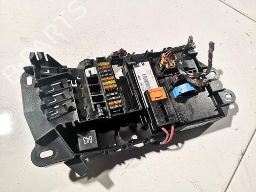 Used Fuse box AUDI A6 C6 (4F2) 2.0 TDI (140 hp) 32565133