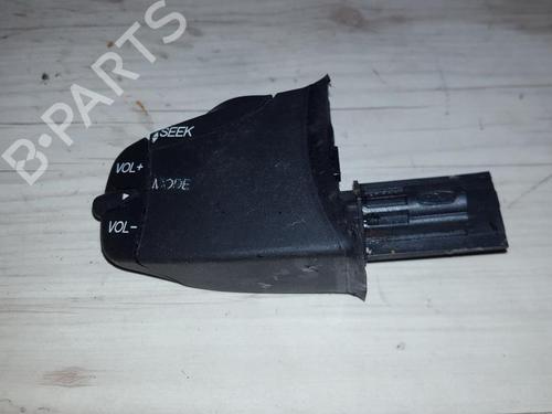 Used Steering wheel controls Steering wheel controls 35648694 35648694