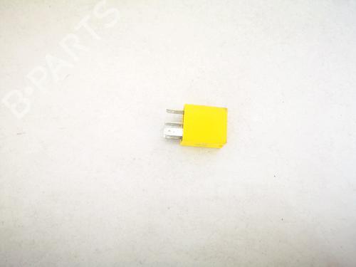 Electronic sensor OPEL ZAFIRA A MPV (T98) 2.0 DI 16V (F75) | BP33075017M84 - Image 3