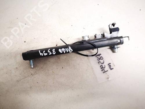 Used Support Support OPEL ZAFIRA A MPV (T98) 2.2 DTI 16V (F75) (125 hp) 32924886 32924886