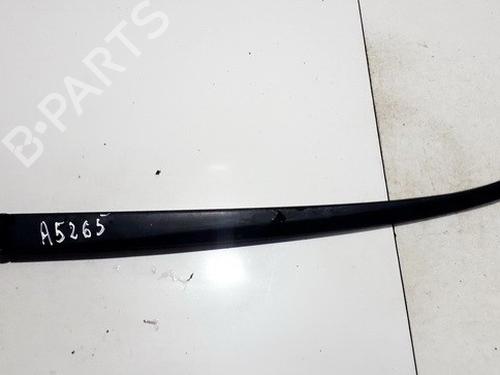 front-windshield-wiper-arm-toyota-auris-_e15_-2006-2007-2008-2009-2010-2011-2012-2013-33524441 main image