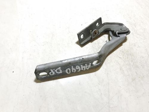 hingedoor-check-strap-audi-a4-b5-8d2-1994-1995-1996-1997-1998-1999-2000-2001-35853137 main image