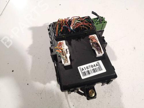 Used Fuse box CHEVROLET AVEO / KALOS Saloon (T200) 1.4 (94 hp) 32561425