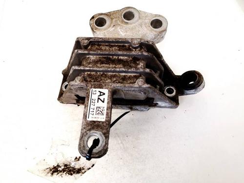 Used Engine mount OPEL INSIGNIA A (G09) 2.0 CDTI (68) (160 hp) 32917540
