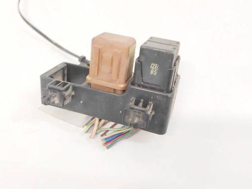Used Fuse box Fuse box SUBARU LEGACY IV Estate (BP) 2.0 AWD (BP5) (138 hp) 32930081 32930081