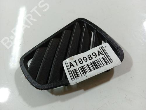 Used Air vent OPEL ASTRA G Hatchback (T98) 1.7 TD (F08, F48) (68 hp) 32544604