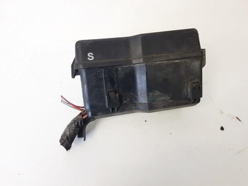Used Fuse box Fuse box 33092765 33092765
