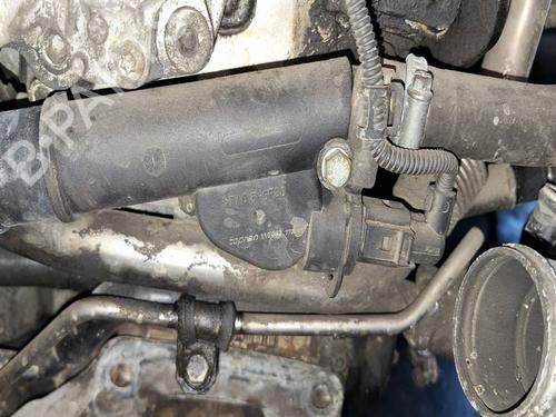 Used Thermostat housing Thermostat housing VW TOURAN (1T1, 1T2) 2.0 TDI (136 hp) 34790741 34790741