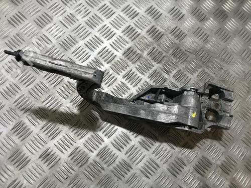 Used Hand brake Hand brake AUDI A3 (8P1) 1.9 TDI (105 hp) 35701340 35701340