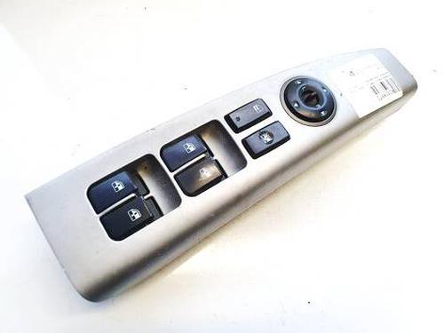 Used Switch Switch HYUNDAI SANTA FÉ II (CM) 2.2 CRDi (155 hp) 32628044 32628044