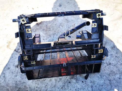 support-audi-a4-b5-8d2-1994-1995-1996-1997-1998-1999-2000-2001-32568356 main image