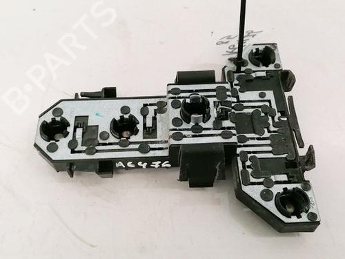 Used Lamp holder Lamp holder VW GOLF IV (1J1) 1.6 (100 hp) 35556176 35556176