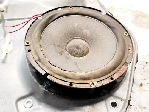Haut-parleur VW BORA I (1J2) 1.9 TDI (90 hp) 32948938