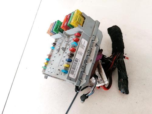 Used Fuse box Fuse box FIAT IDEA (350_) 1.9 JTD (101 hp) 33075191 33075191