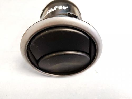 air-vent-mazda-3-bk-2003-2004-2005-2006-2007-2008-2009-33106061 main image