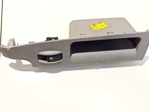 Used Switch KIA SORENTO I (JC) 2.5 CRDi 4WD (140 hp) 33060690