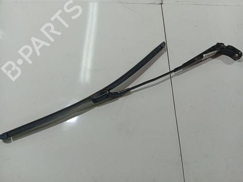 front-windshield-wiper-arm-skoda-roomster-5j7-2006-2007-2008-2009-2010-2011-2012-2013-2014-2015-32538746 main image