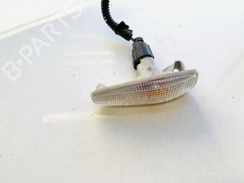 Pisca lateral direito Pisca lateral direito MITSUBISHI OUTLANDER II (CW_W) 2.0 DI-D (CW8W) (140 hp) 35542594 35542594