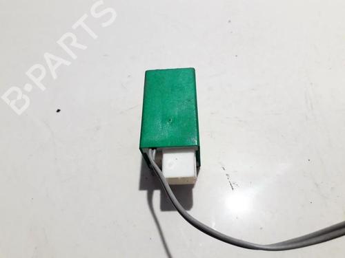 Andre Andre RENAULT ESPACE III (JE0_) 2.0 (JE0A) (114 hp) 33524488 33524488