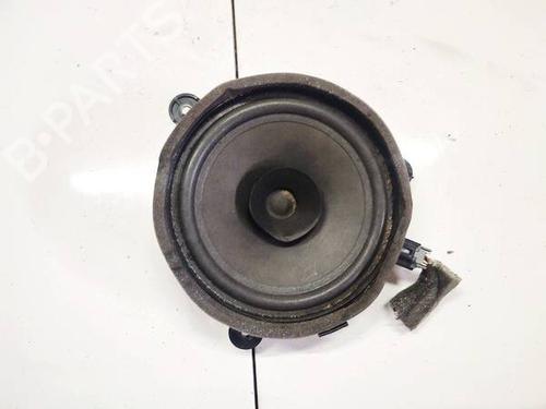 speaker-volvo-s40-ii-544-2003-2004-2005-2006-2007-2008-2009-2010-2011-2012-32572043 main image