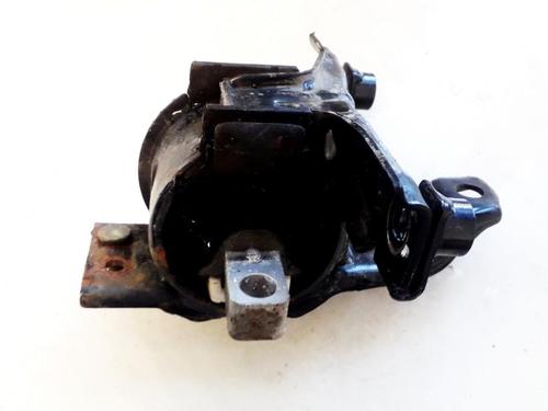 Used Engine mount Engine mount SKODA RAPID (NH3, NK3, NK6) 1.6 TDI (105 hp) 33526776 33526776