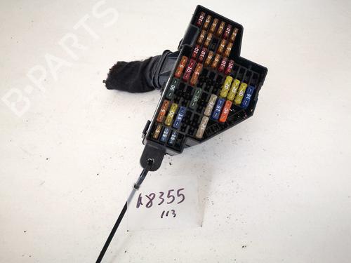 fuse-box-vw-passat-b6-3c2-2005-2006-2007-2008-2009-2010-2011-32914950 main image
