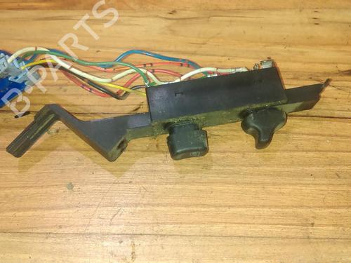 Used Switch Switch NISSAN PRIMERA (P10) 2.0 D (75 hp) 33531460 33531460