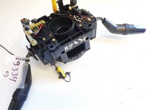 Warning switch HYUNDAI H-1 / STAREX Bus (A1) 2.5 CRDi | BP35233996I22 - Image 2
