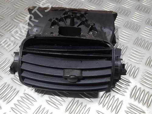 Used Air vent Air vent SMART CABRIO (450) 0.6 (S1OLA1, 450.441, 450.442, 450.443) (55 hp) 33499148 33499148