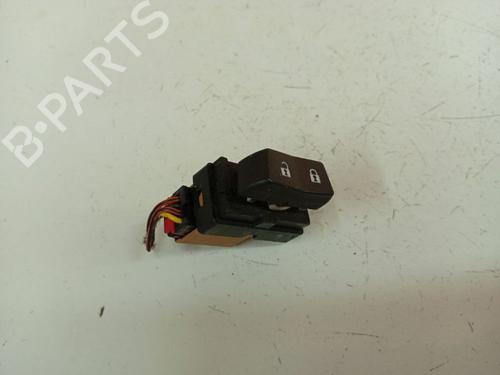 Kombi Kontakt / Stilkkontakt Kombi Kontakt / Stilkkontakt 38916980 38916980
