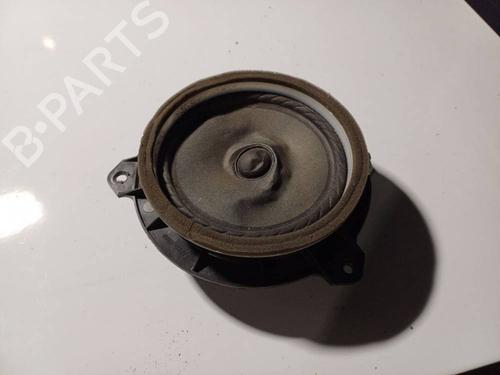 Used Speaker Speaker TOYOTA RAV 4 III (_A3_) 2.2 D 4WD (ALA30_, ALA30R) (136 hp) 32575035 32575035