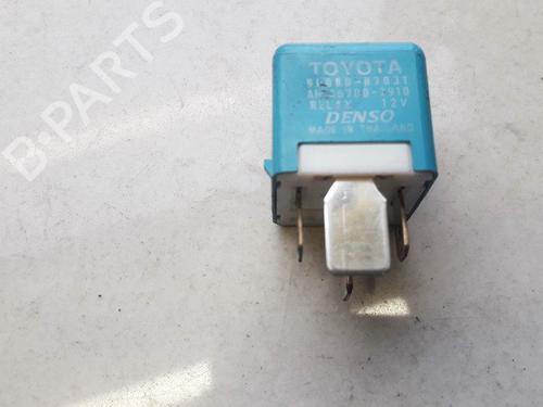 other-toyota-auris-_e15_-2006-2007-2008-2009-2010-2011-2012-2013-33062605 main image