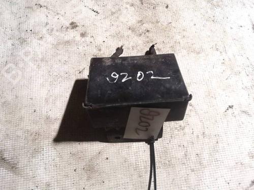 Used Fuse box PEUGEOT 807 (EB_) 2.2 HDi (128 hp) 32949348