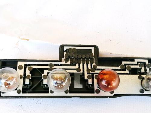 Lampeholder Lampeholder SKODA OCTAVIA I (1U2) 1.9 TDI (90 hp) 35624345 35624345