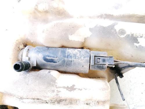 Used Washer pump Washer pump 35598107 35598107