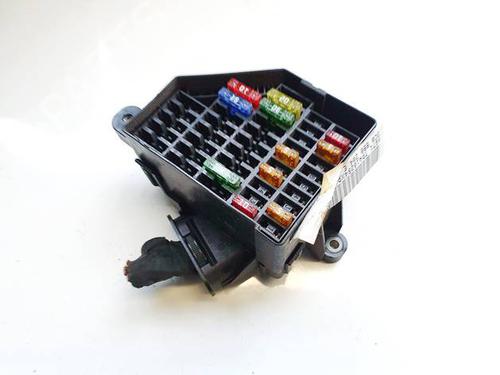 fuse-box-vw-passat-b6-3c2-2005-2006-2007-2008-2009-2010-2011-35998560 main image