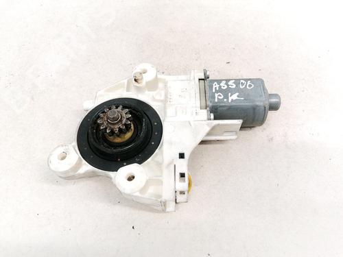 Used Left front window motor Left front window motor 35585673 35585673