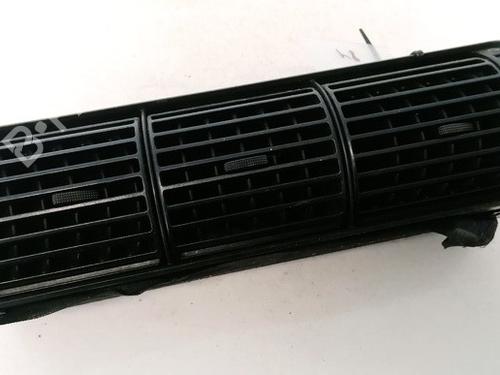 air-vent-audi-a4-b5-8d2-1994-1995-1996-1997-1998-1999-2000-2001-33067876 main image