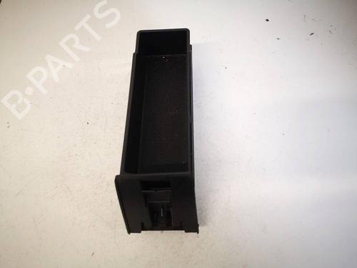 Used Glove box Glove box 36102133 36102133